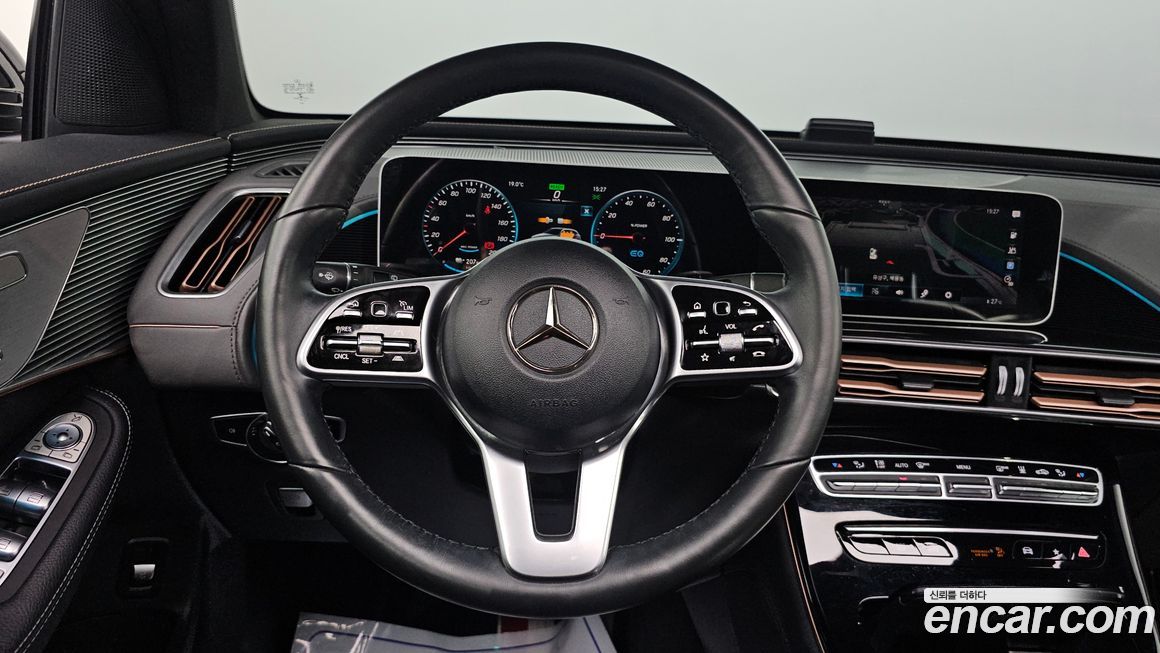 Mercedes-Benz EQC 2020