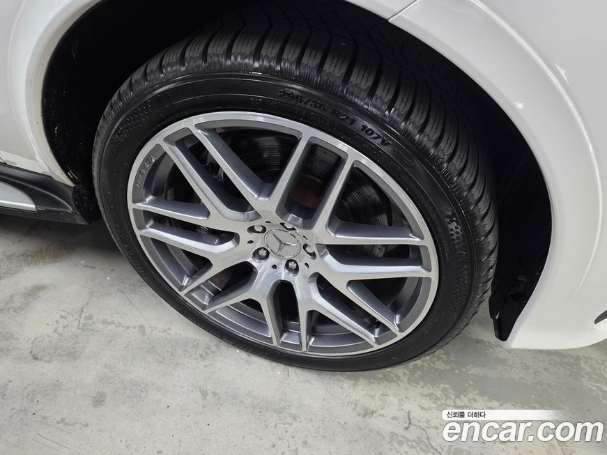 Mercedes-Benz GLE-Class 2016