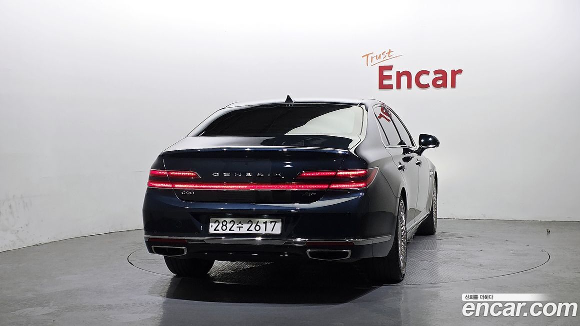 Genesis G90 2021