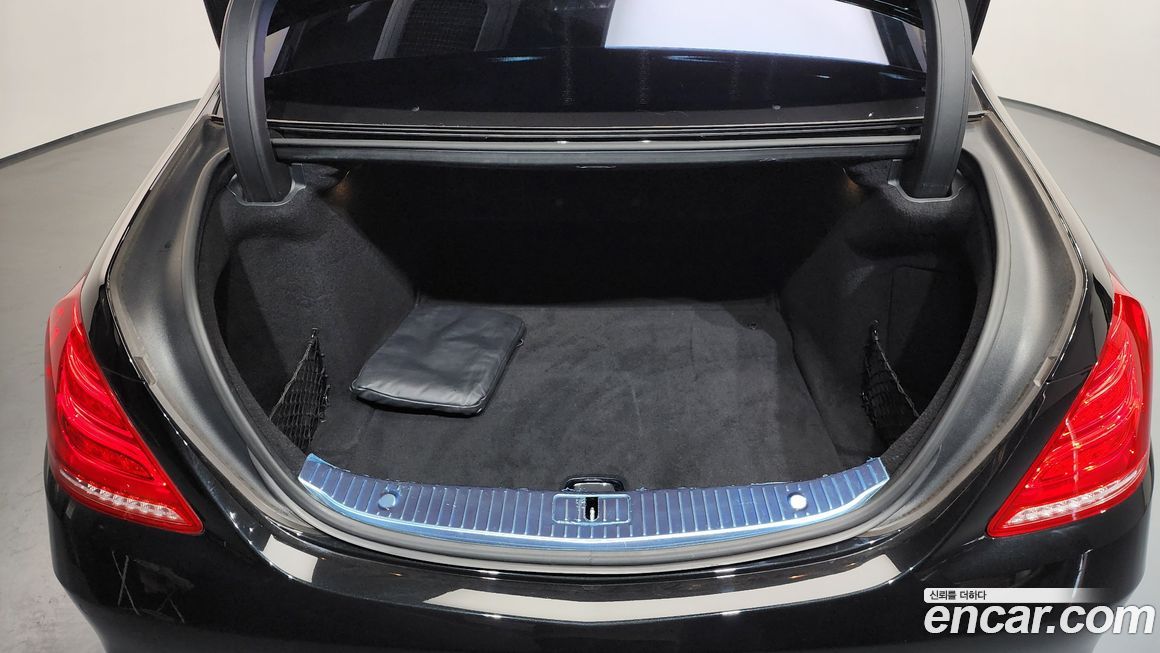 Mercedes-Benz S-Class 2016