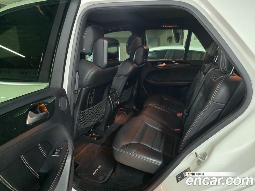 Mercedes-Benz GLE-Class 2016