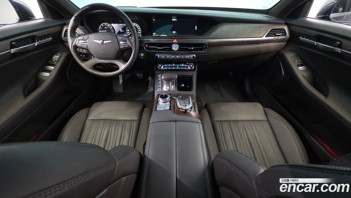 Genesis G90 2021