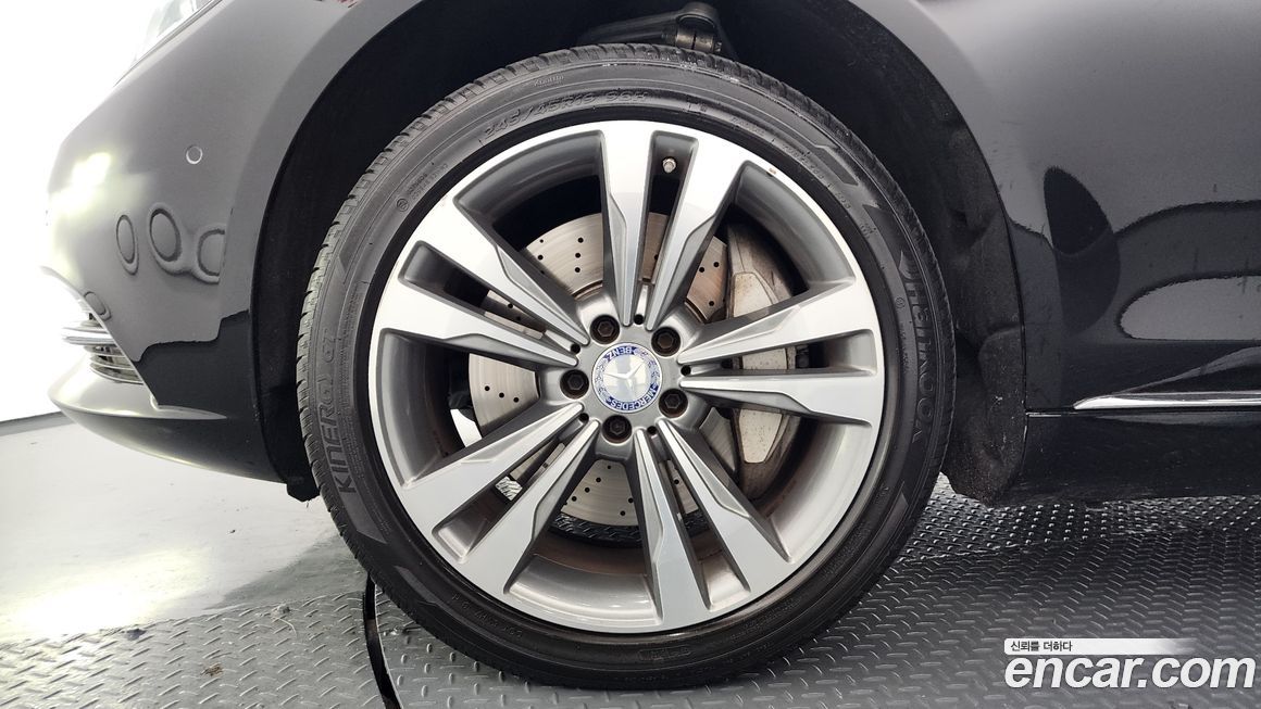 Mercedes-Benz S-Class 2016