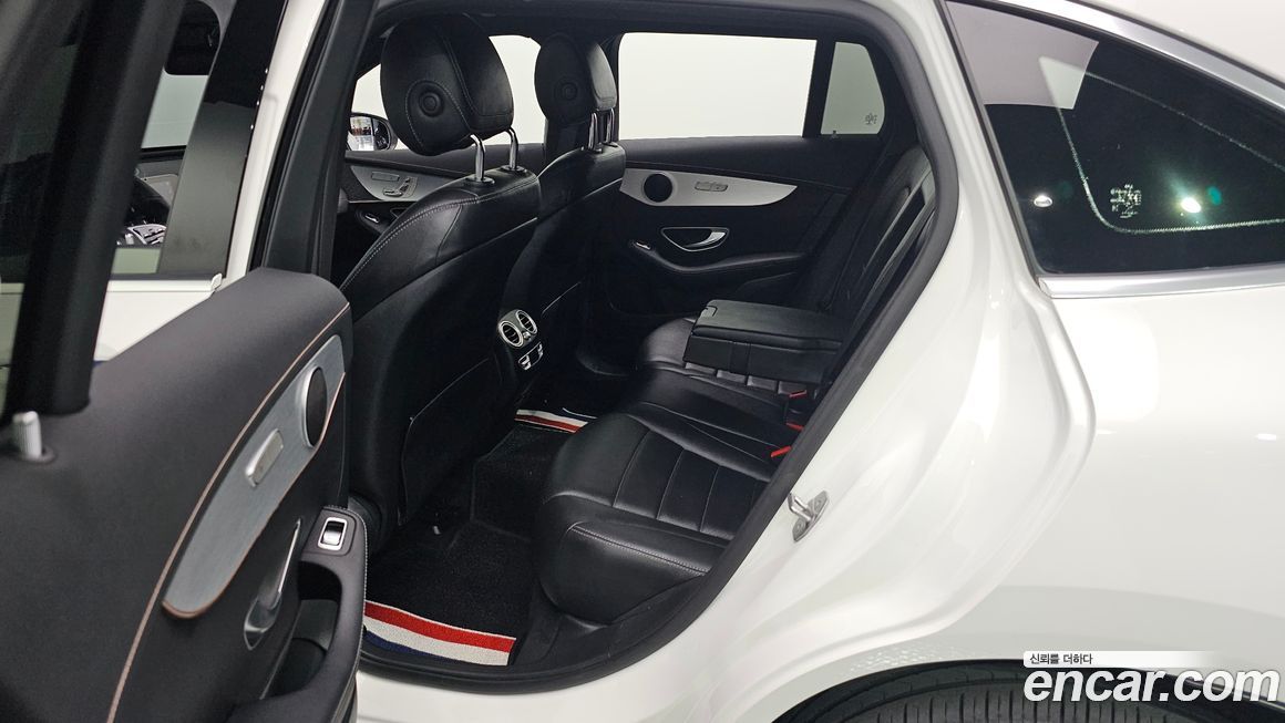 Mercedes-Benz EQC 2020