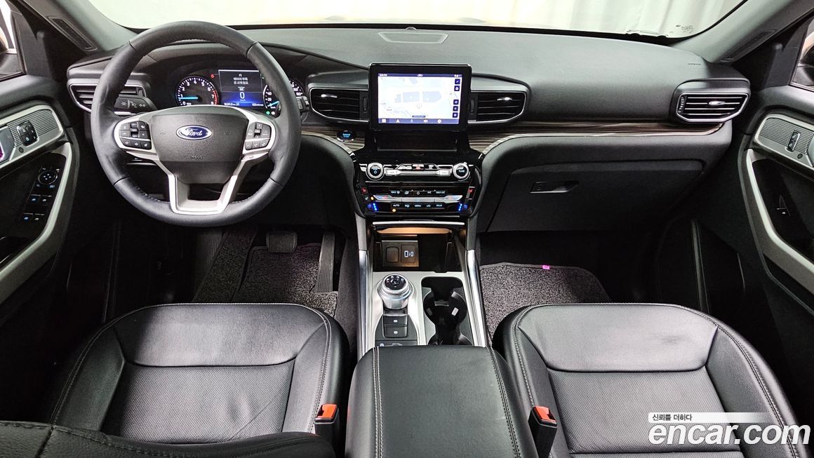 Ford Explorer 2023