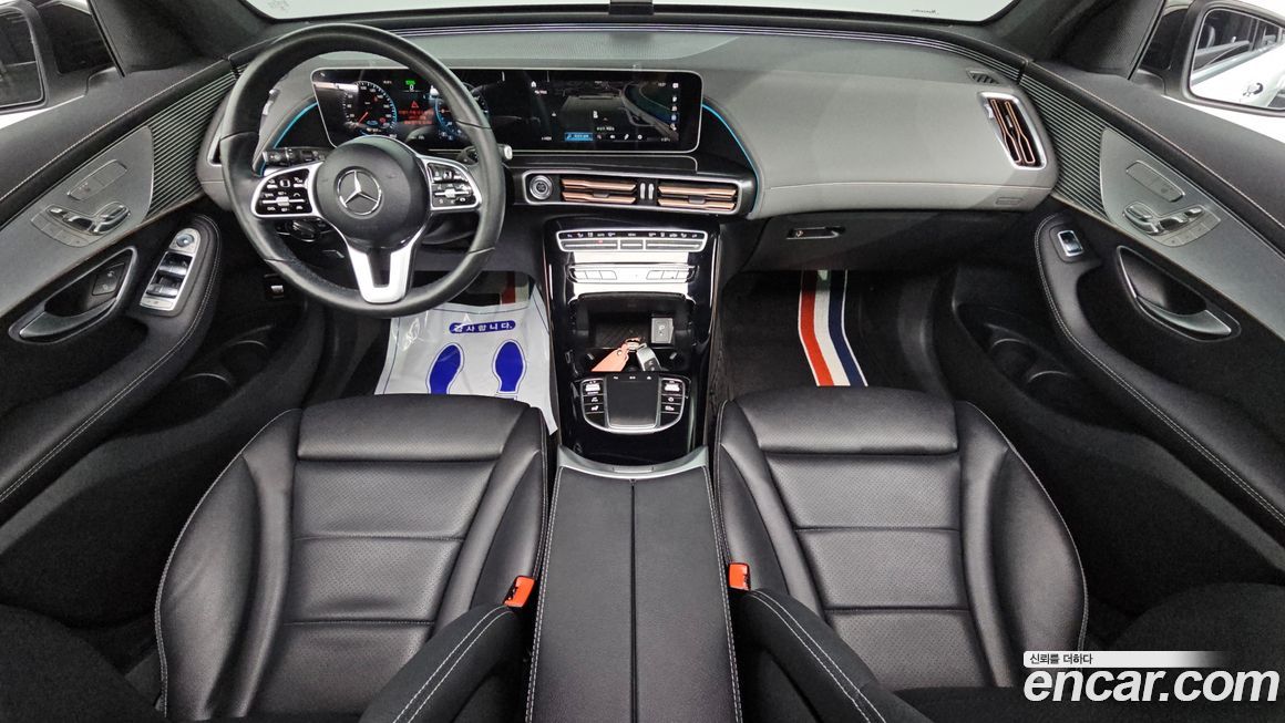 Mercedes-Benz EQC 2020