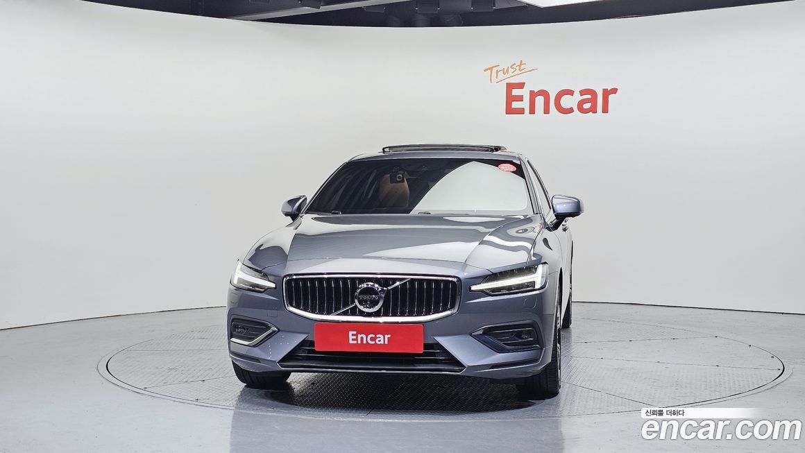 Volvo S60 2021