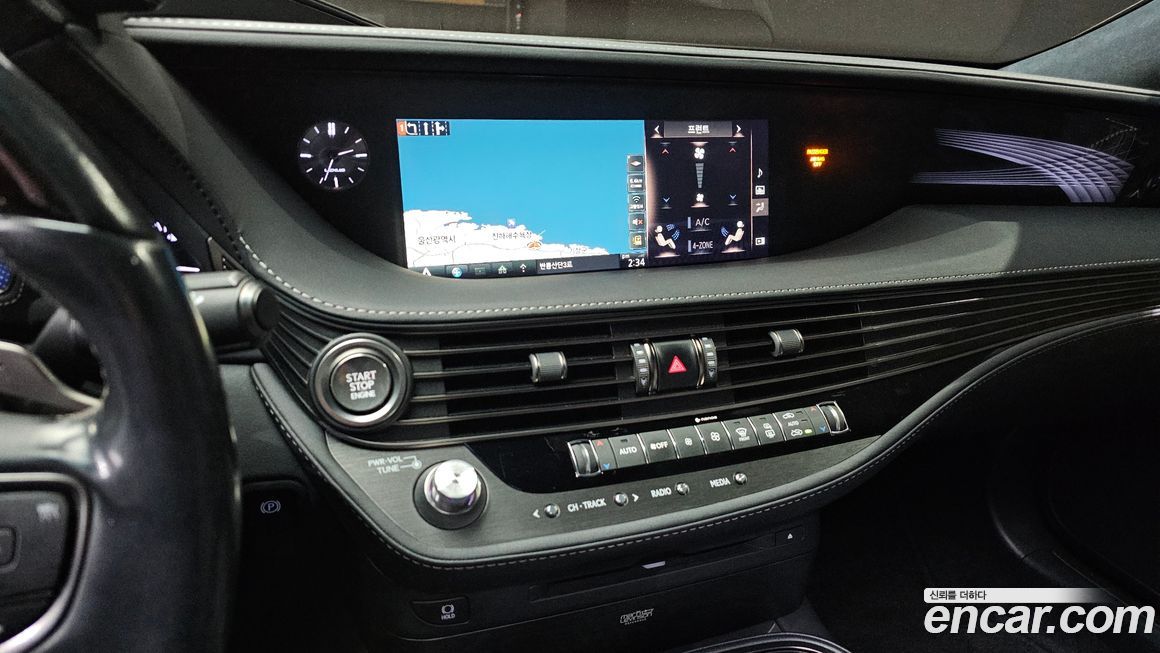 Lexus LS 2018