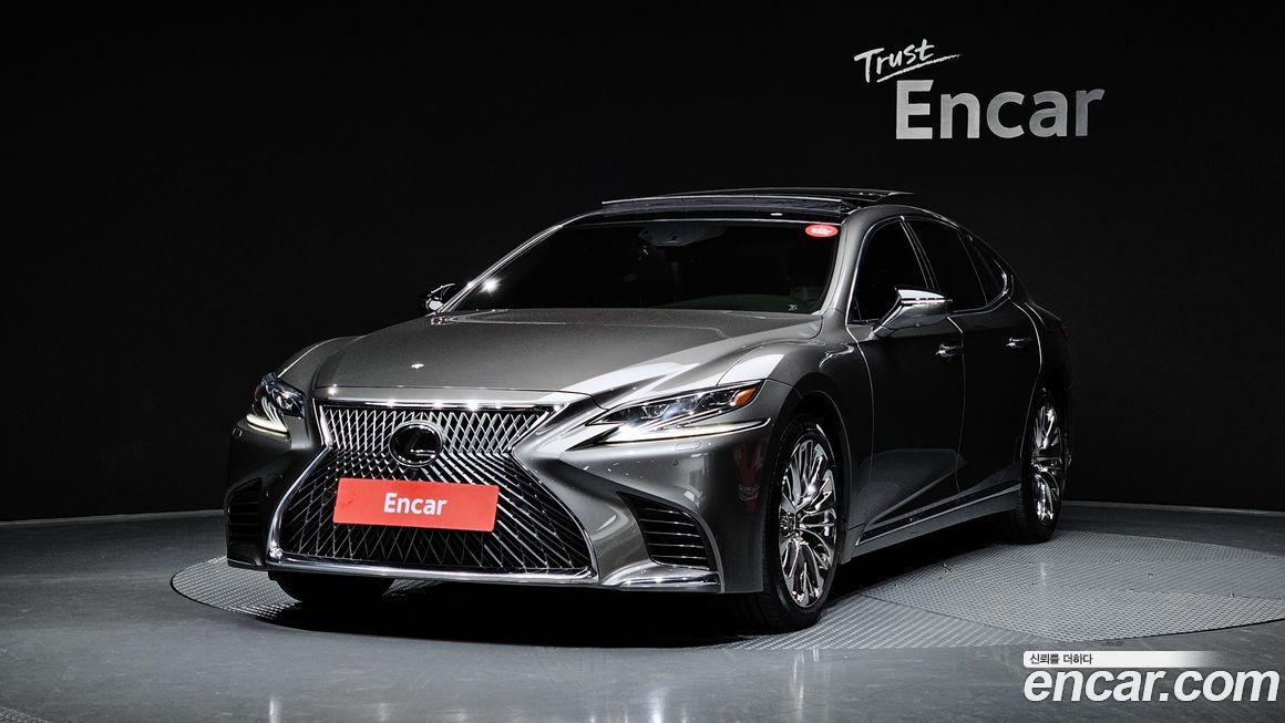 Lexus LS 2018