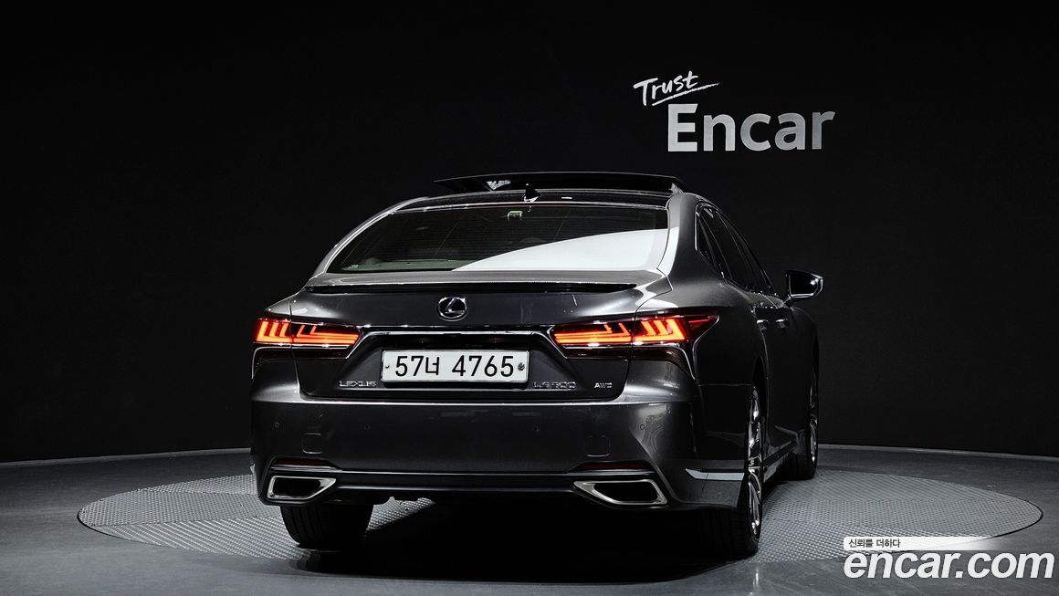 Lexus LS 2018