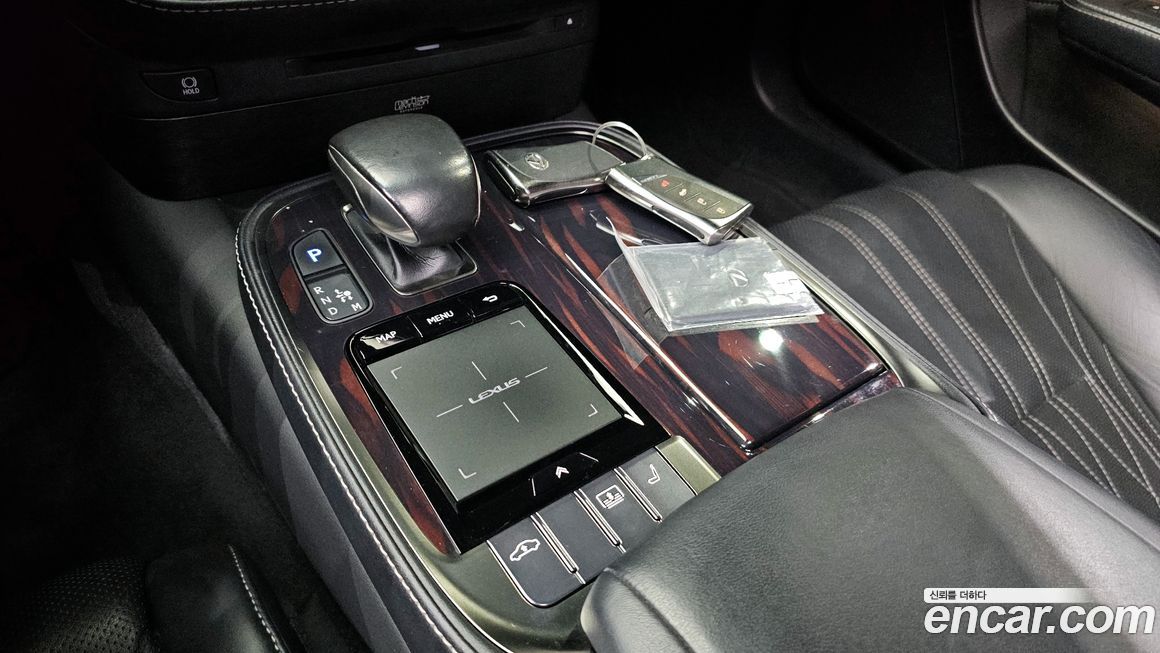 Lexus LS 2018