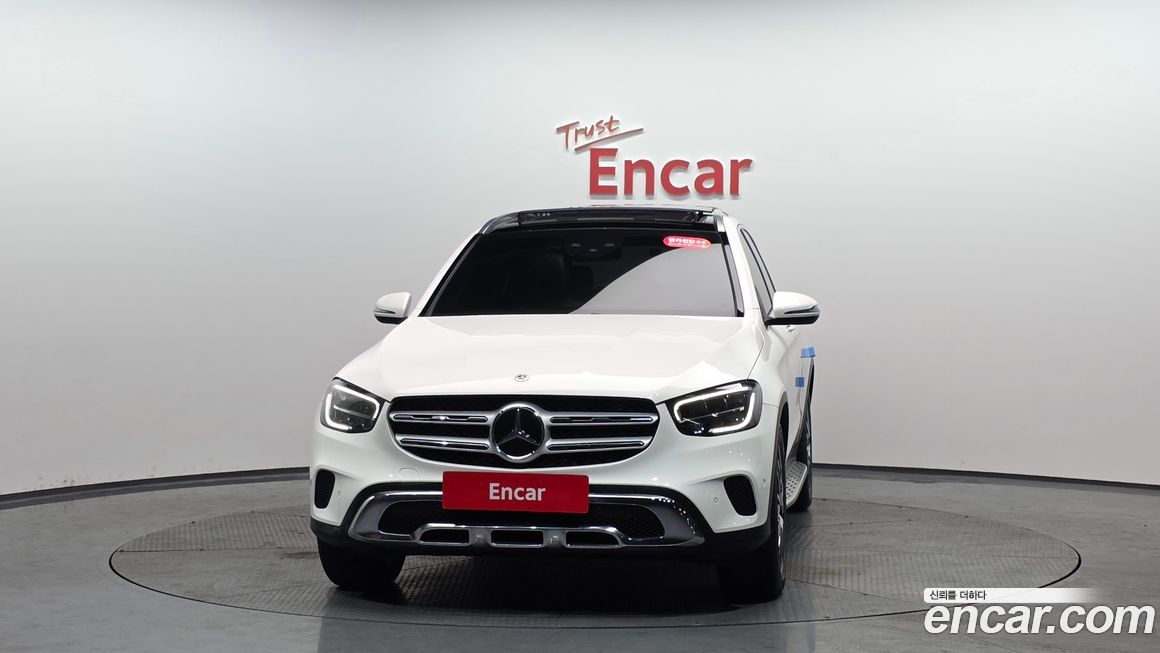 Mercedes-Benz GLC-Class 2021