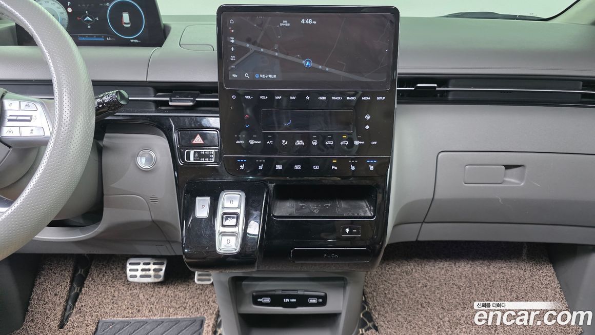 Hyundai Staria 2022