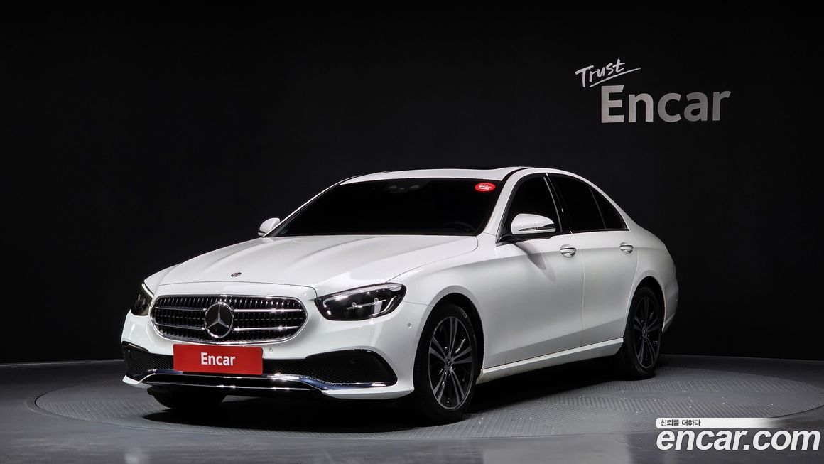 Mercedes-Benz E-Class 2021