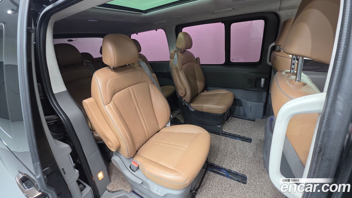 Hyundai Staria 2022