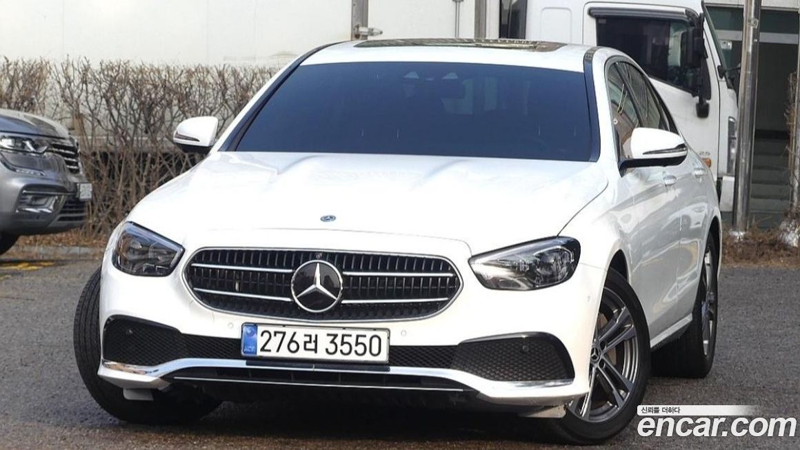 Mercedes-Benz E-Class 2021