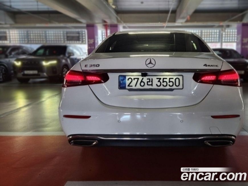 Mercedes-Benz E-Class 2021