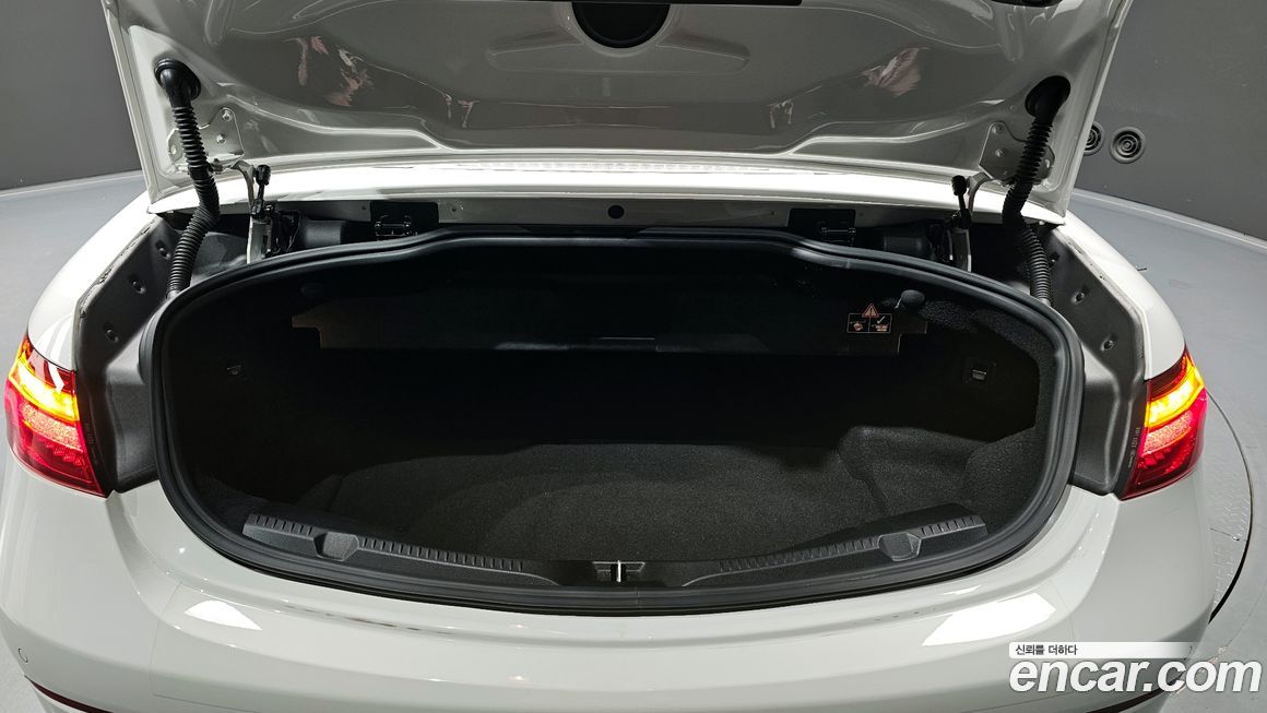 Mercedes-Benz E-Class 2019