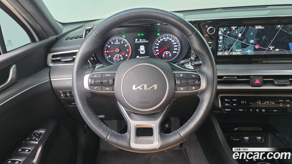 Kia K5 2023