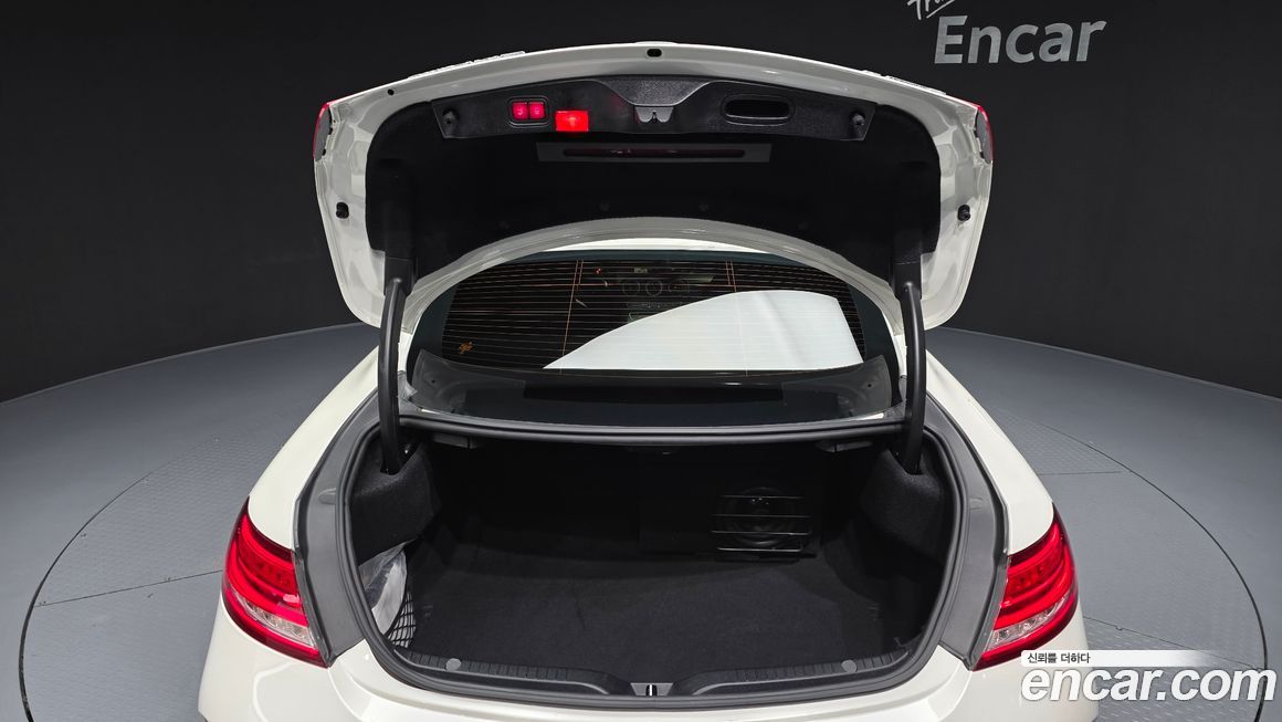 Mercedes-Benz C-Class 2017