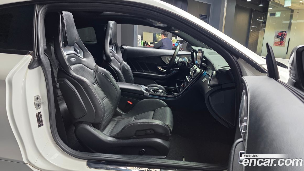 Mercedes-Benz C-Class 2017