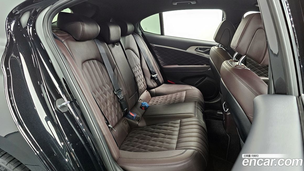 Genesis G70 2024