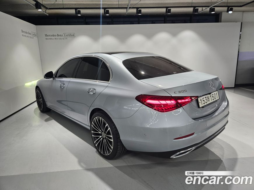 Mercedes-Benz C-Class 2023