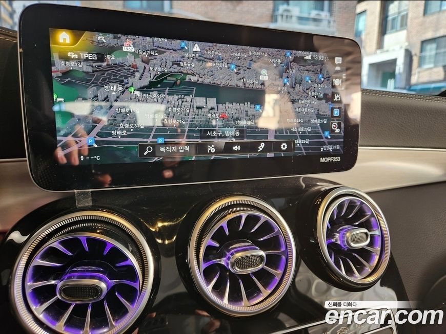 Mercedes-Benz GLC-Class 2021