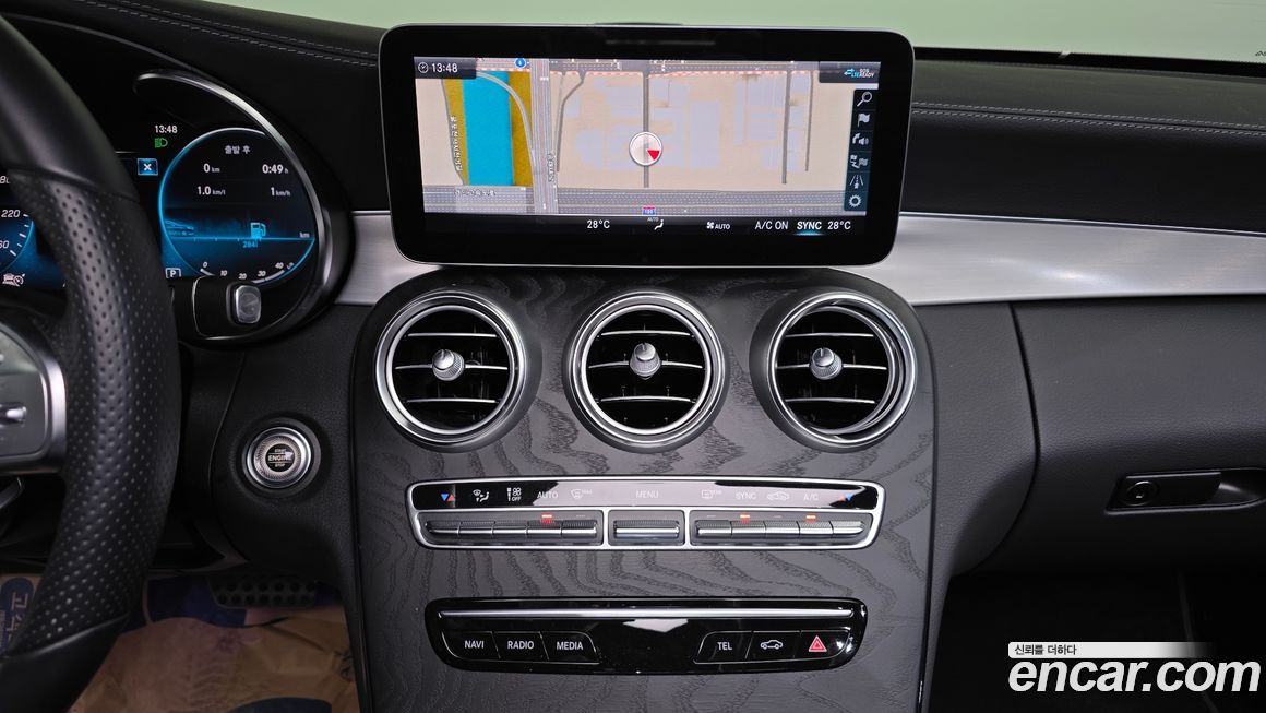 Mercedes-Benz C-Class 2023