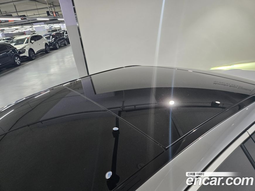 Mercedes-Benz C-Class 2023