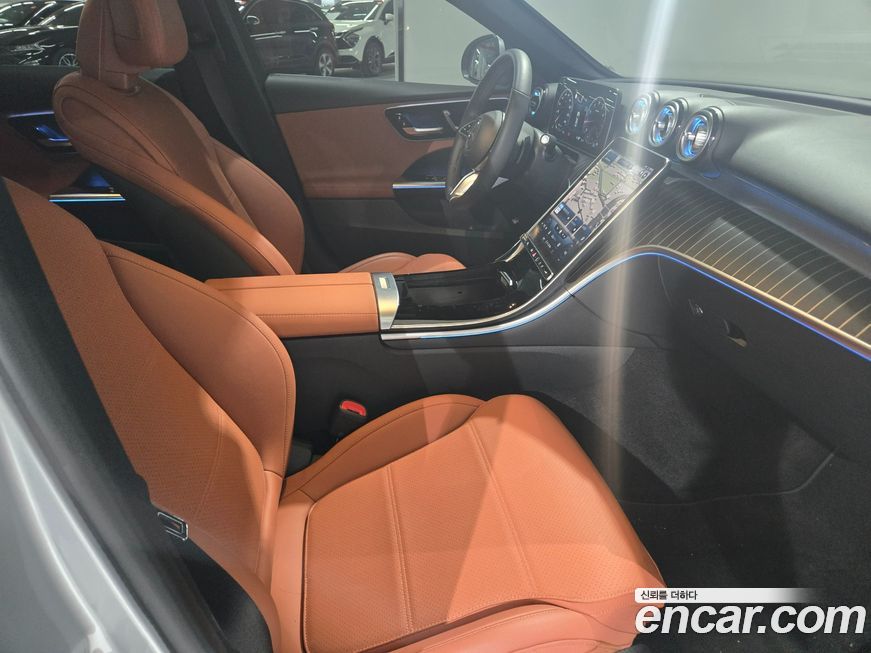 Mercedes-Benz C-Class 2023