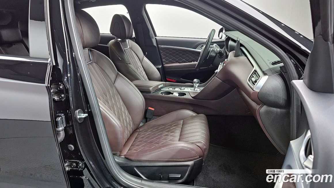 Genesis G70 2024
