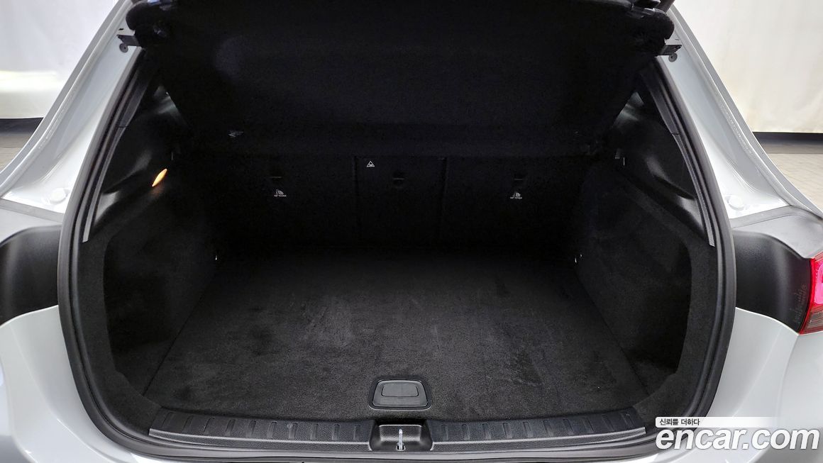 Mercedes-Benz GLA-Class 2022