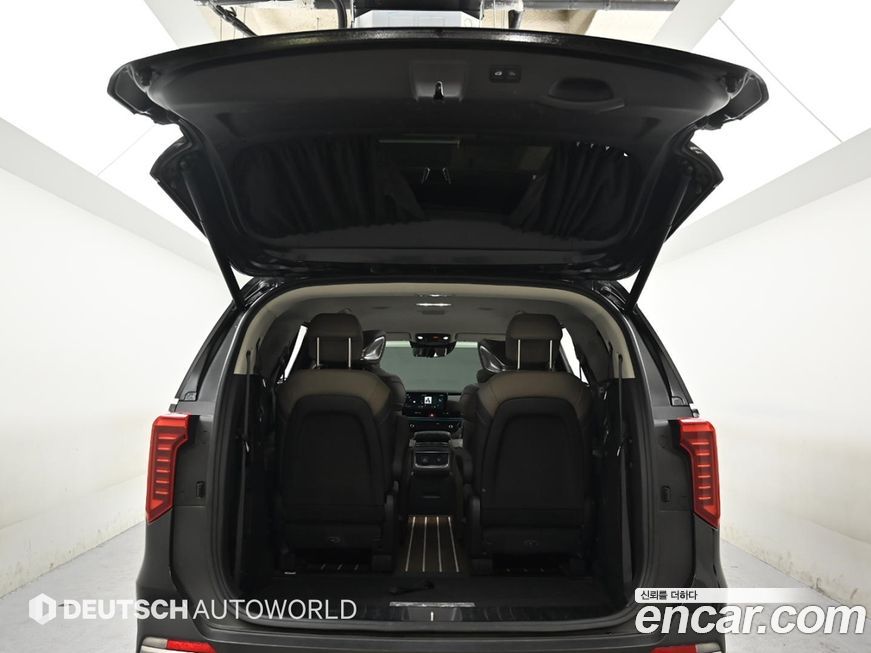 Kia Canival 2024