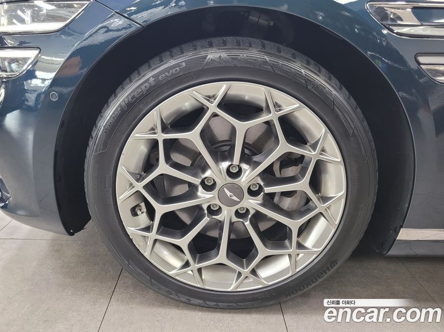 Genesis G80 2021