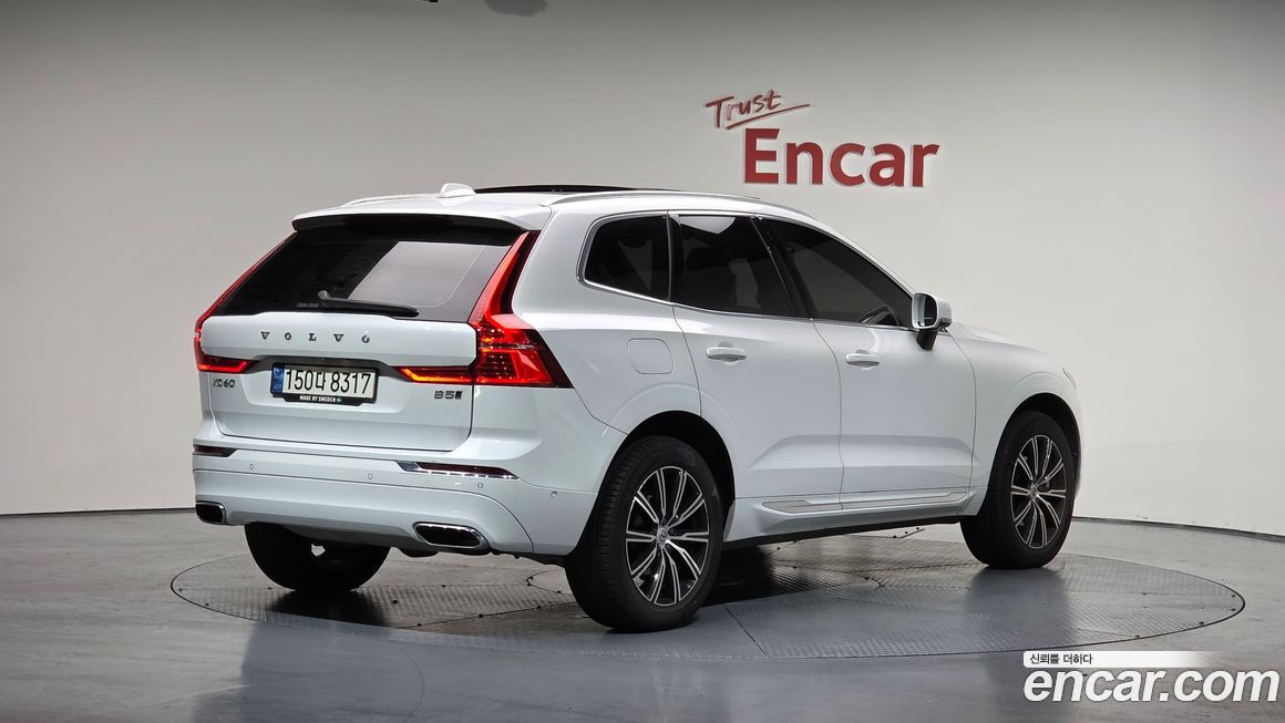 Volvo XC60 2021