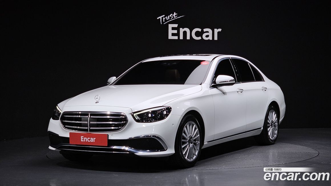 Mercedes-Benz E-Class 2021