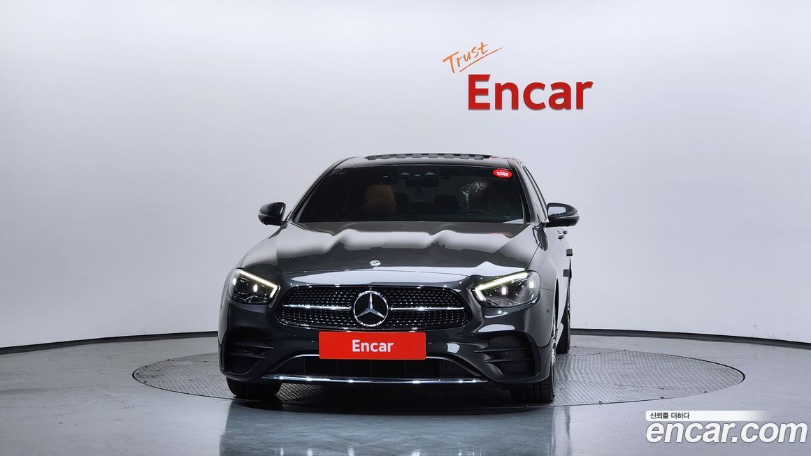 Mercedes-Benz E-Class 2021