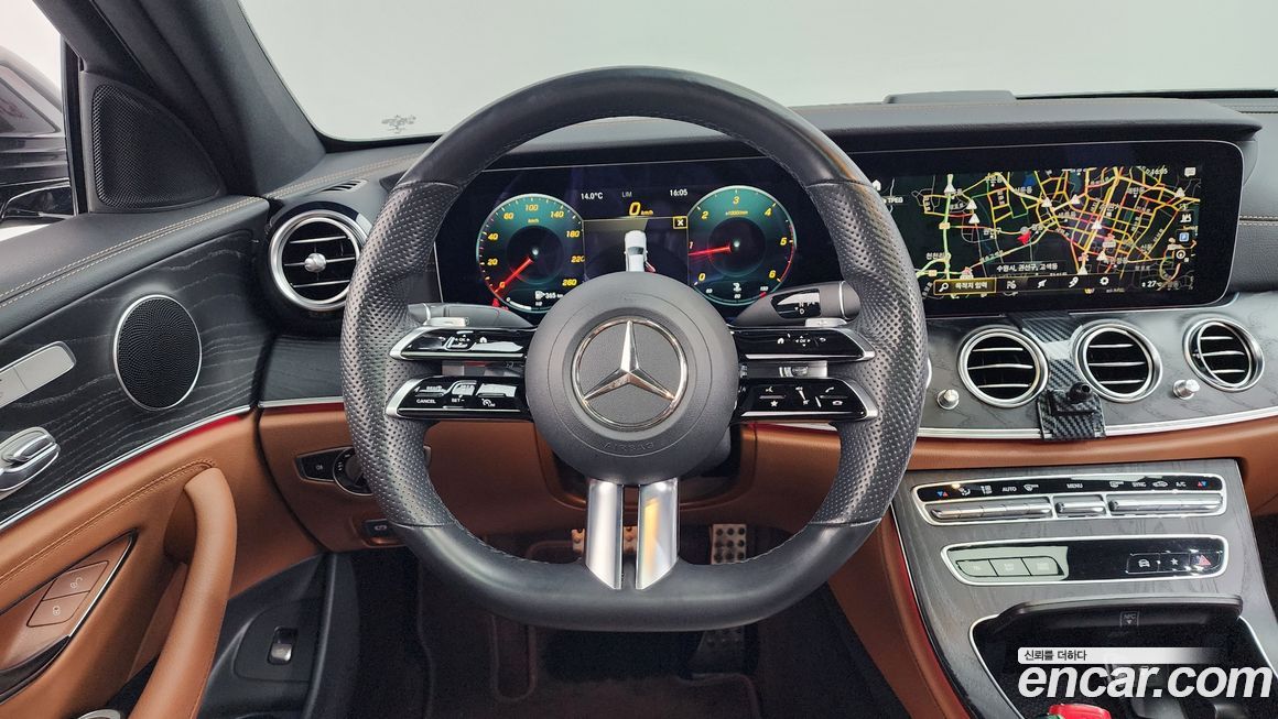 Mercedes-Benz E-Class 2021