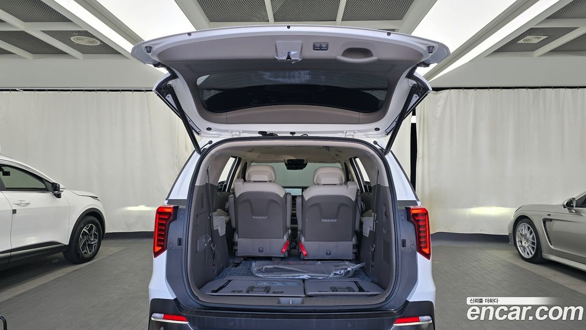 Kia Canival 2025