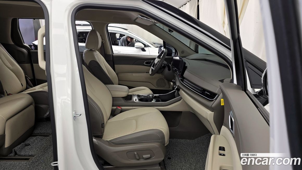Kia Canival 2025