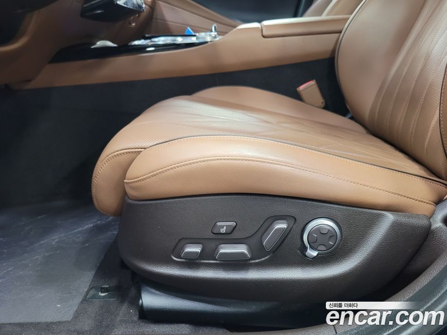 Genesis G80 2021