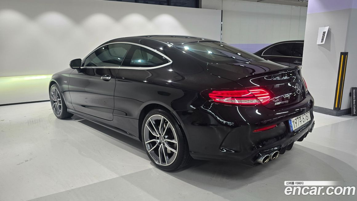 Mercedes-Benz C-Class 2022