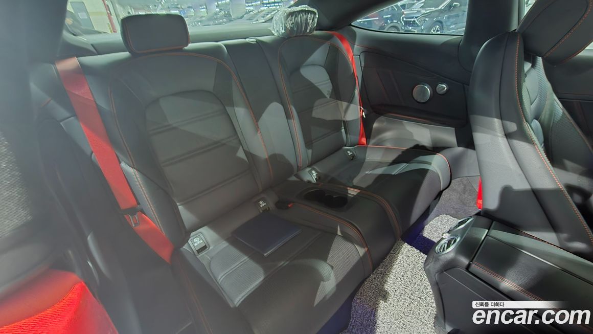 Mercedes-Benz C-Class 2022