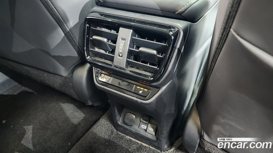 Lexus NX 2024