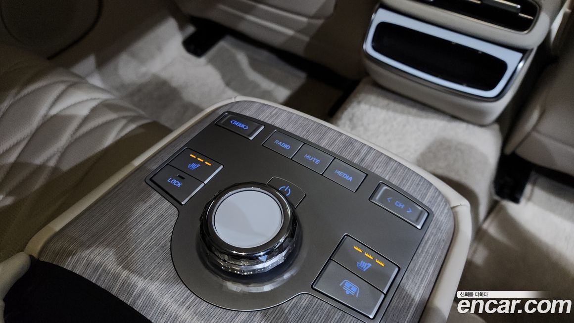 Genesis G80 2025