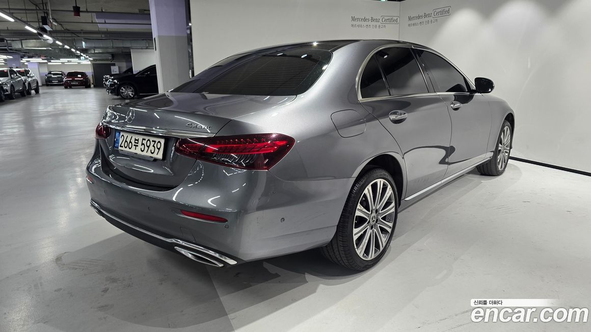 Mercedes-Benz E-Class 2021