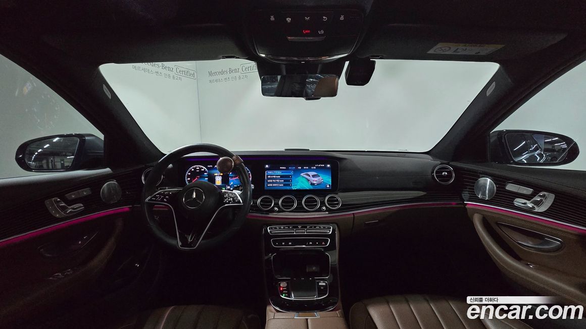 Mercedes-Benz E-Class 2021