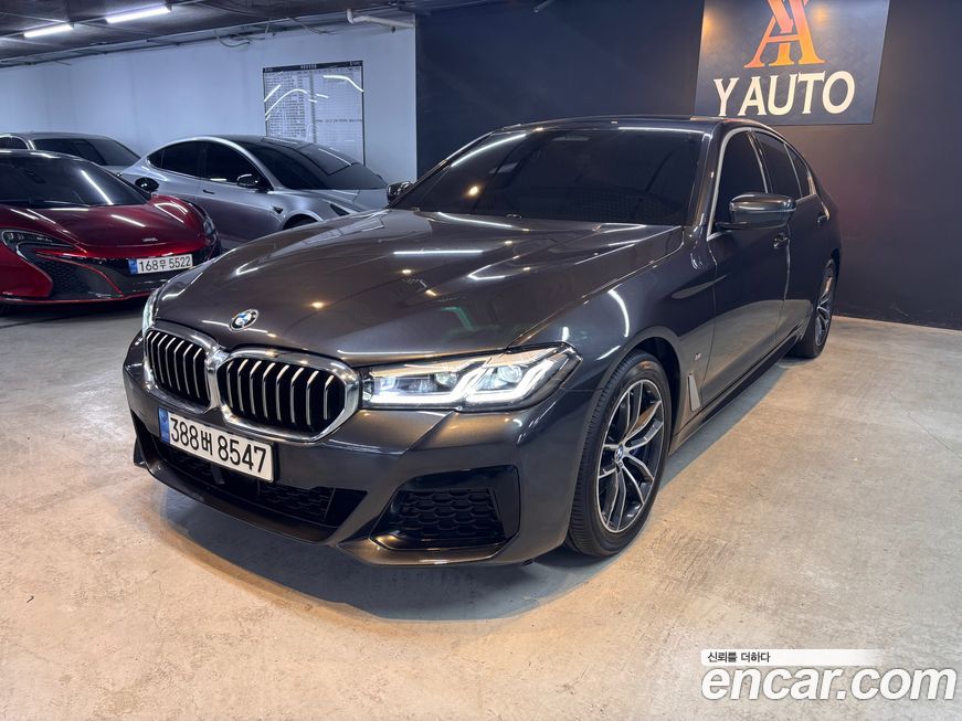 BMW 5-Series 2023