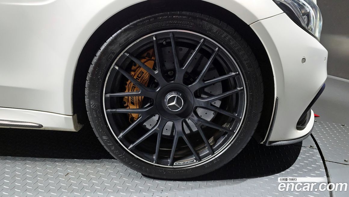 Mercedes-Benz C-Class 2018
